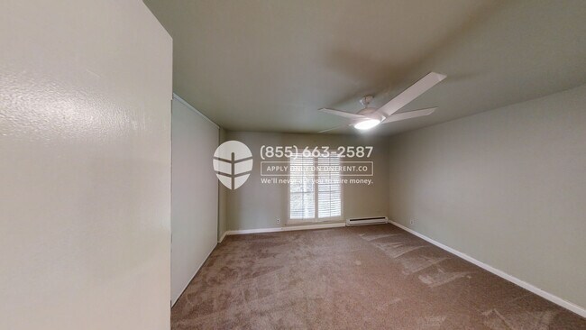 Building Photo - 1036 Oak Grove Rd