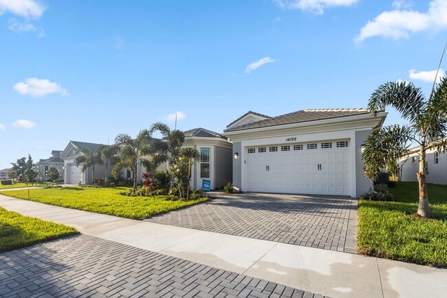 Foto del edificio - 14192 Lace Bark Ln