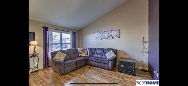 Foto del edificio - 16005 Birch Ave