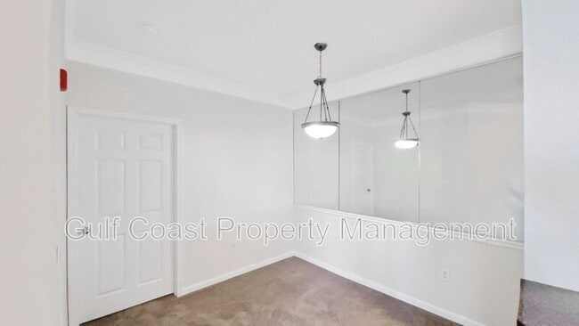 Foto del edificio - 4802 51st St W