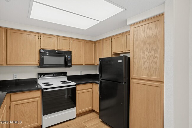 Foto del edificio - 7575 E Indian Bend Rd