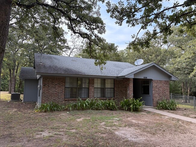 Building Photo - 489 Northwood Cir