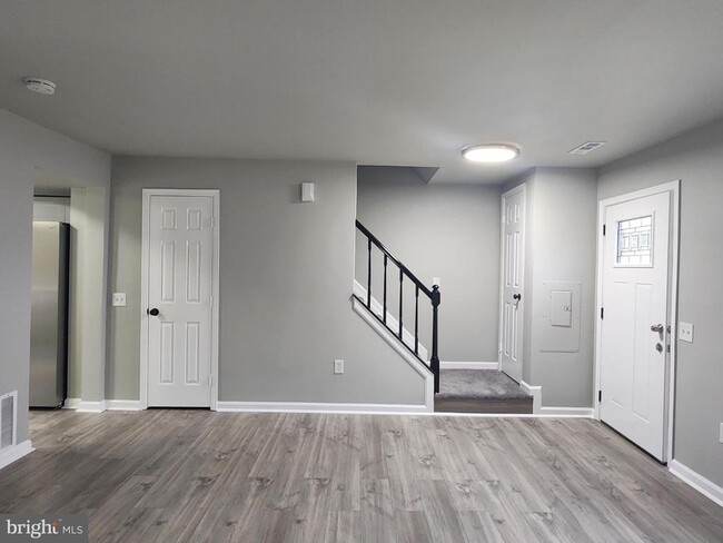 Building Photo - 4692 Gadwell Pl