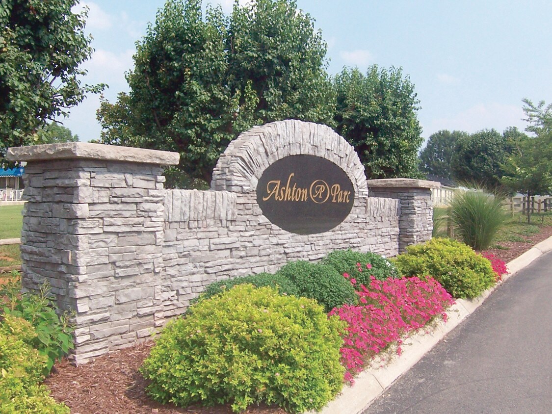 Ashton Parc Apartments Bowling Green, KY