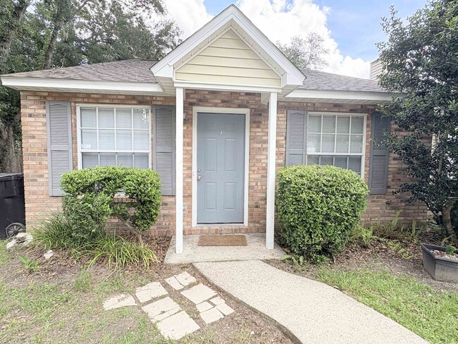 Building Photo - 3910 Gaffney Loop