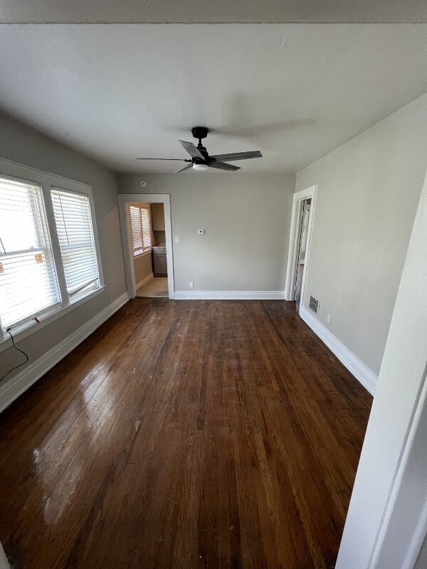 Foto del edificio - 131 Hope Ave