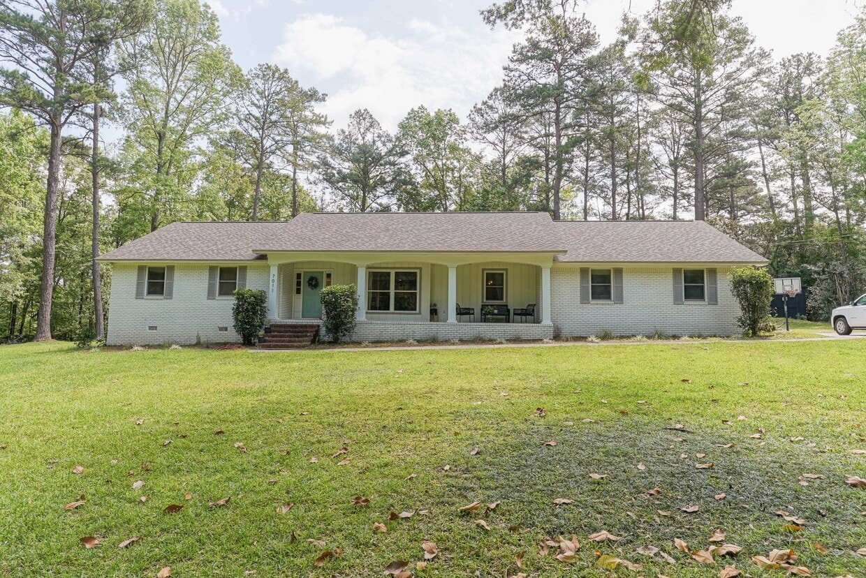 7011 Spencer Dr, Tallahassee, FL 32312 House Rental in Tallahassee