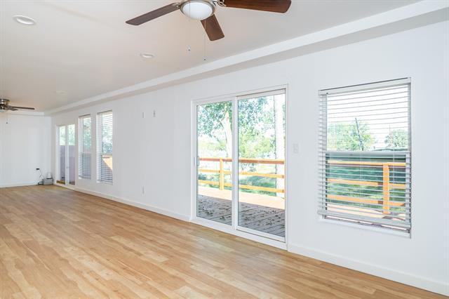 Foto del edificio - 10950 Crestview Ln