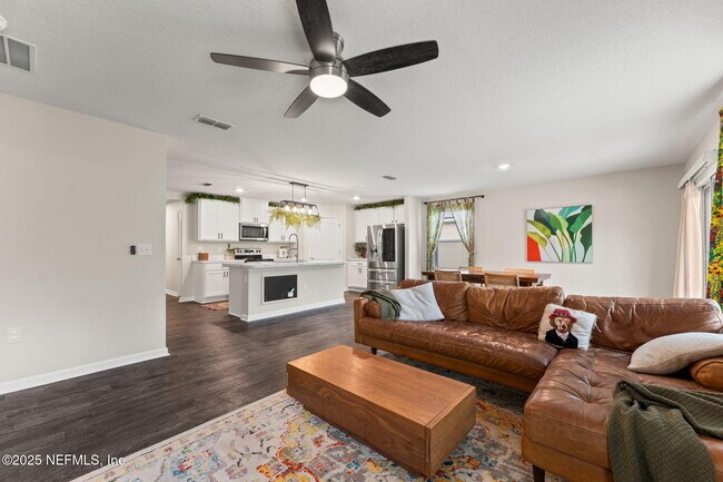 Foto del edificio - 11476 Sheepshead Ln