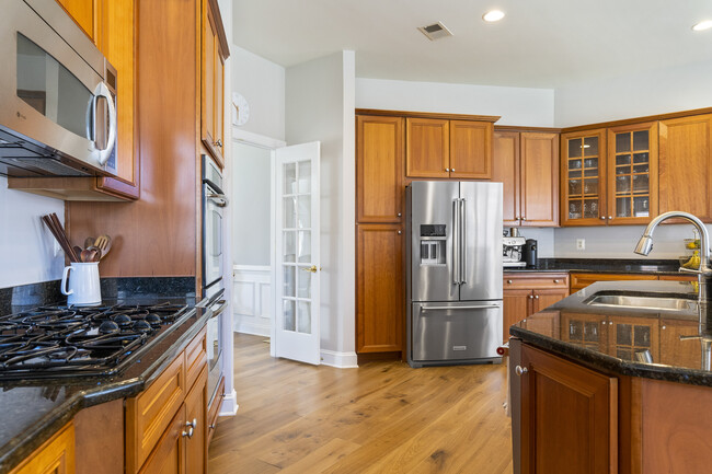 Building Photo - 4522 Mixed Willow Pl