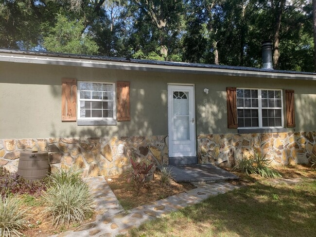 Building Photo - 3/2 Rental In NE Ocala