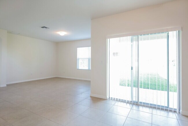 Foto del edificio - 1005 SW 12th Ave