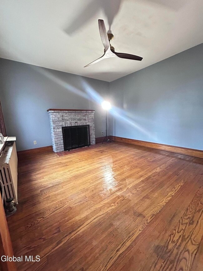 Building Photo - 21 Fordham Ct