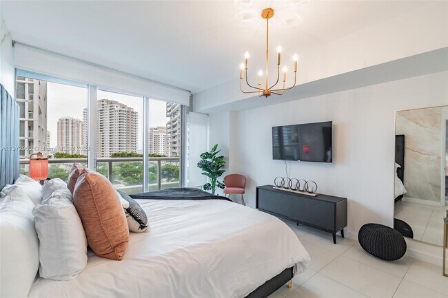 Foto del edificio - 485 Brickell Ave