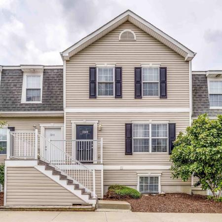 Front door view - 2215 Grindstone Pky