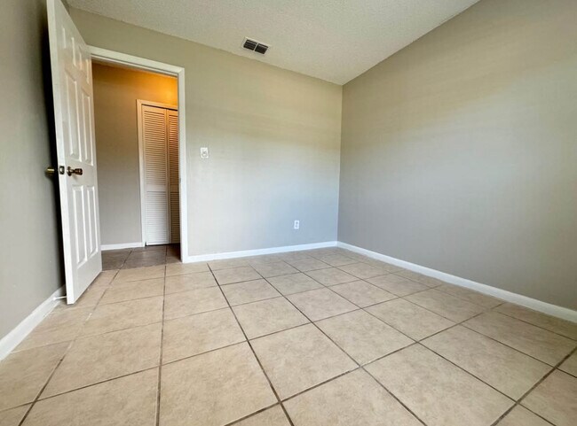 Foto del edificio - 2795 Lightwood St