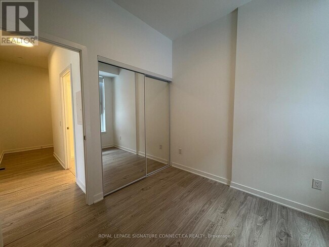 Building Photo - 30 Dreamers Wy