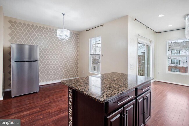 Foto del edificio - 17143 Gibson Mill Rd
