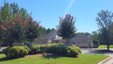 Building Photo - 3930 Pulaski Pike NW