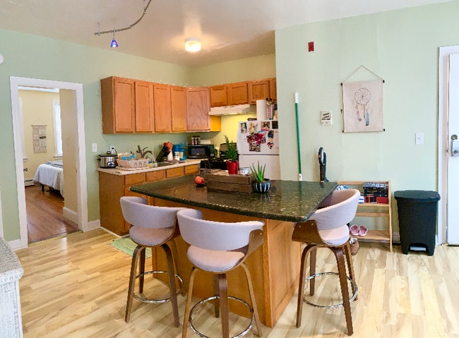 Photo - 81-83 America St Apartment