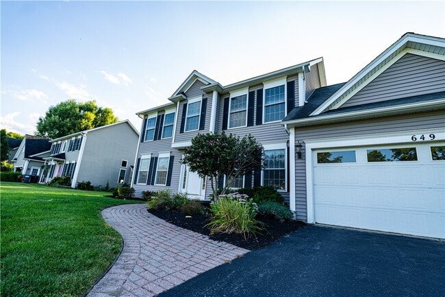 Building Photo - 649 Kayloc Cir