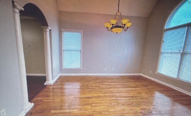 Building Photo - 4536 Marble Hill Ln