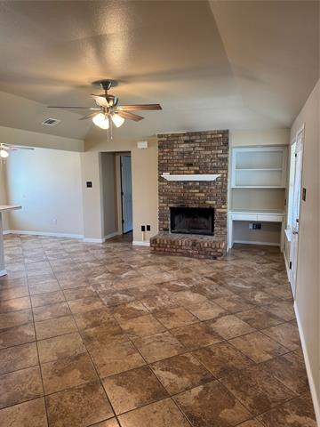 Foto del edificio - 112 Meadow Ln