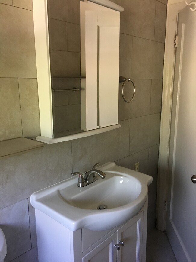 Foto del edificio - 2306 Pacheco St