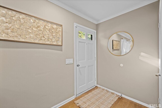 Building Photo - 6109 Whittier Dr