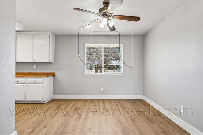 Foto del edificio - Delightful 3 Bed/2 Bath Single-Story Home ...