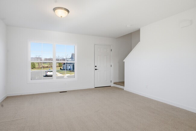 Building Photo - 4055 Emilia Way