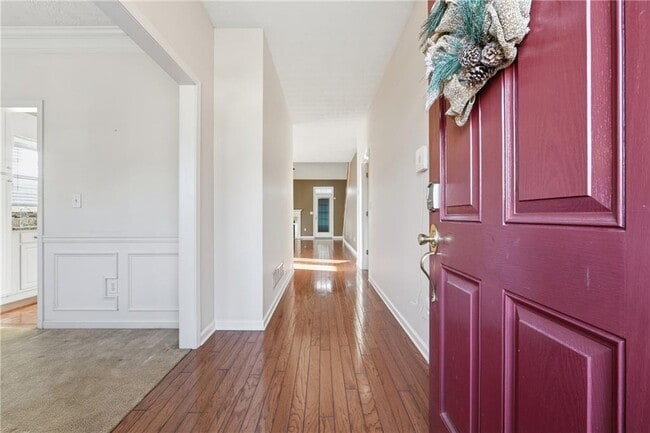 Building Photo - 1402 Edgeley Way