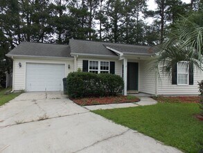 Building Photo - 716 Lilly Naz Ln