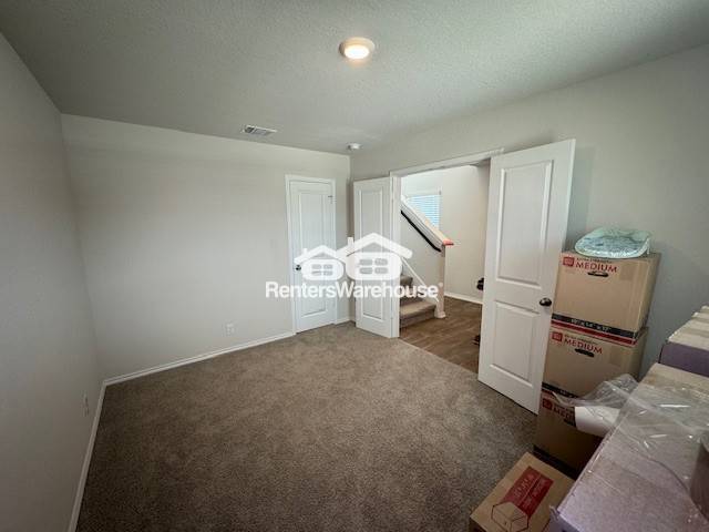 Building Photo - Two Story 4 bedroom / 2.5 bathroom in Whis...