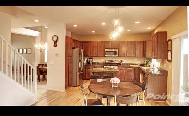 Building Photo - 329 126th St SE