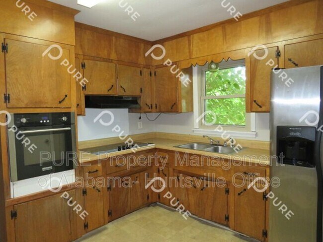 Foto del edificio - 3008 Mallory Ave NW