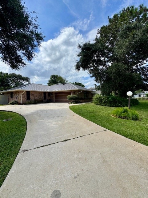 Building Photo - 156 Live Oak Ct