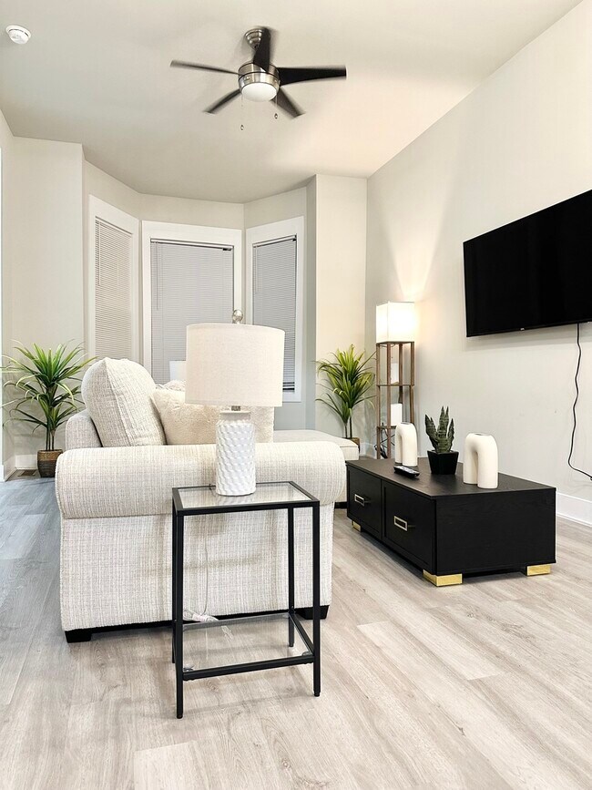 Foto del edificio - 2837 W Lexington St