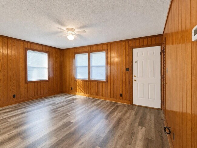 Foto del edificio - Charming 2-Bedroom Home In Mary Esther!
