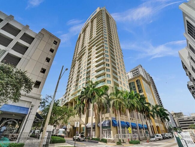 Foto del edificio - 350 SE 2nd St