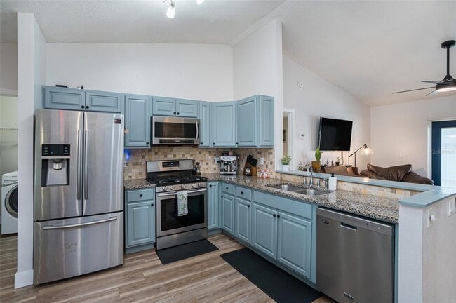 Building Photo - 1601 14th St W