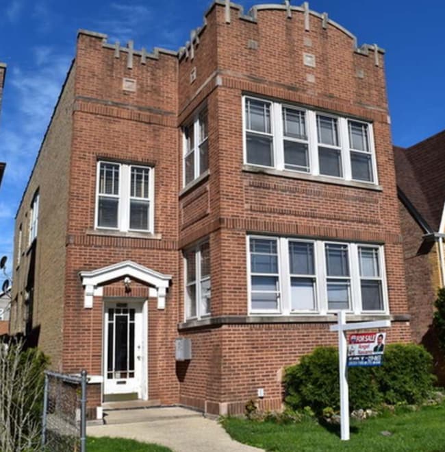 Building Photo - 3904 N Nora Ave
