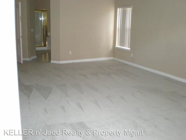 Building Photo - 2563 Purple Heather Pl
