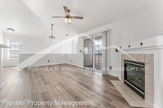 Building Photo - 1 br, 1 bath House - 11071 Huron St #1210