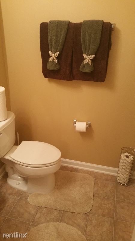 Building Photo - 3 br, 2.5 bath Townhome - 228 Blue Robin Way