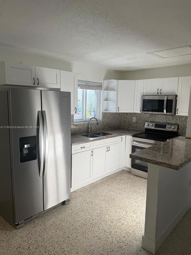 Foto del edificio - 458 E 31st St