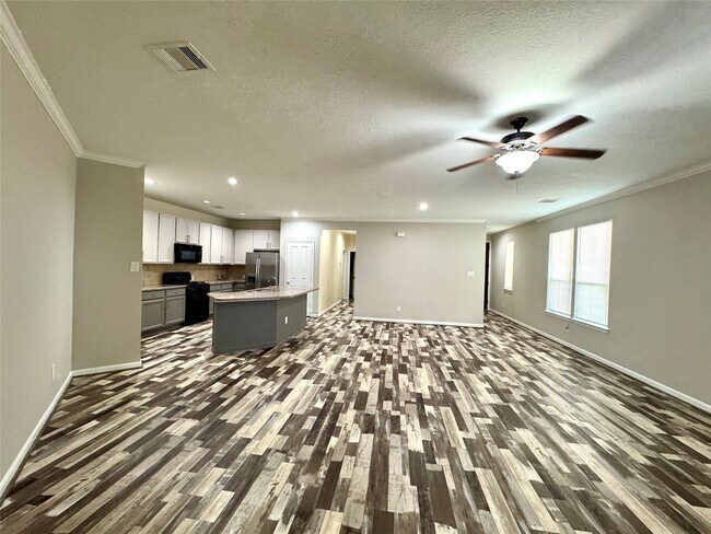 Foto del edificio - 18627 White Barnwood Ct