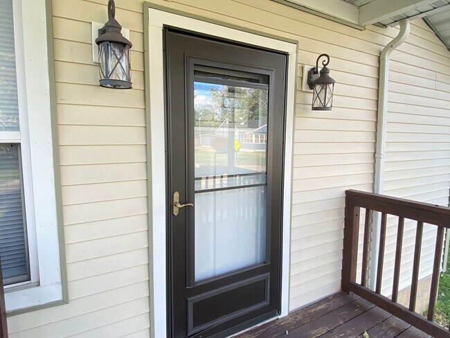 Foto del edificio - 2 Bed Home With A Study Michigan City
