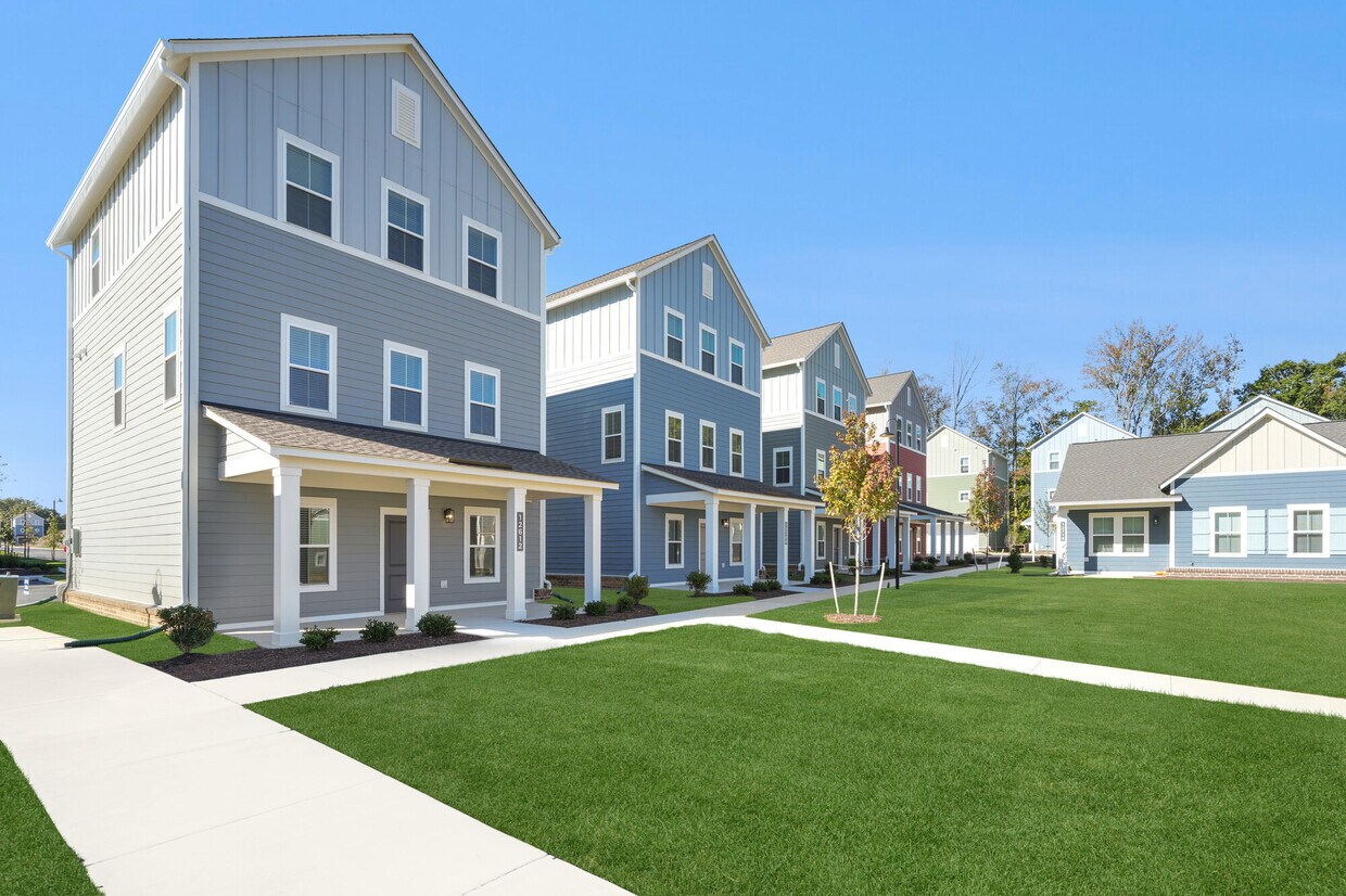 Foto principal - Hamlet Falling Creek - Homes & Townhomes for Rent