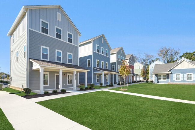 Building Photo - Hamlet Falling Creek - Homes & Townhomes f...